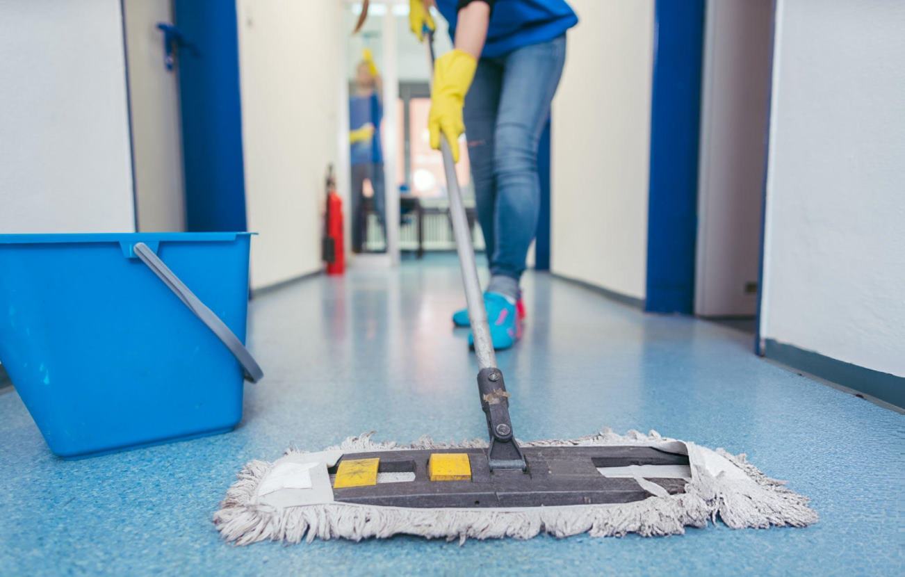 professional commercial cleaning services to transform your business